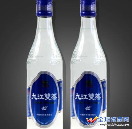 154一瓶太湖春白酒48度是成都太湖春酒厂专业设计生产销售的一款产品